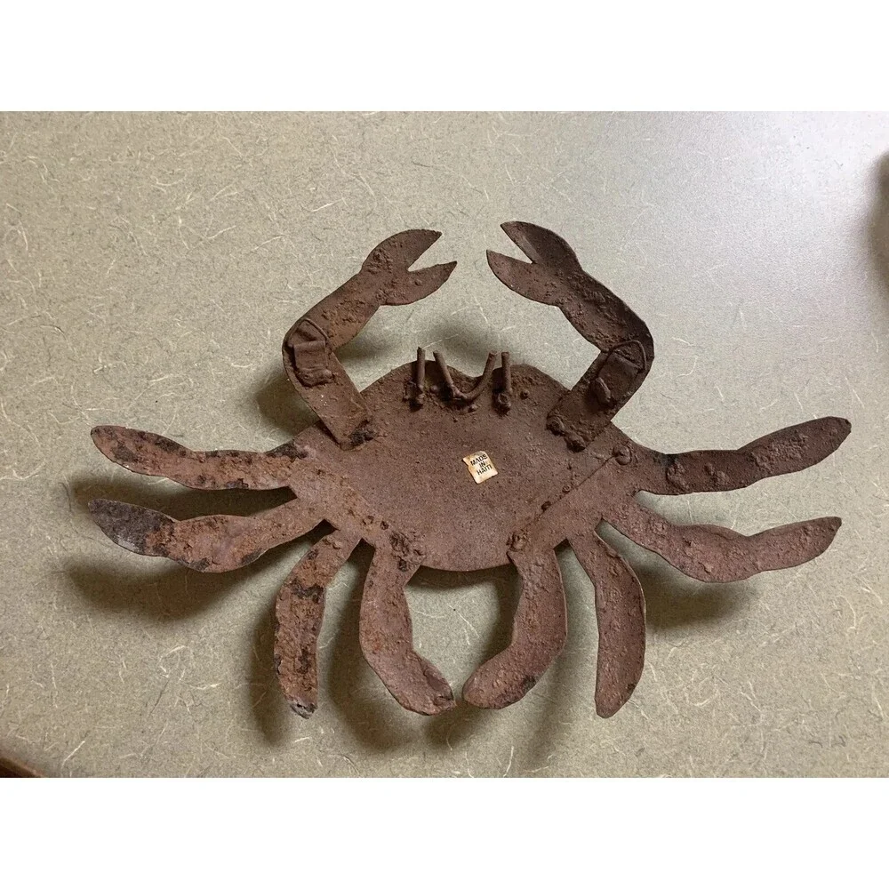 Rusty Metal Red/Blue/ Yellow Crab Wall / Porch Decor Approx 12”x 8”